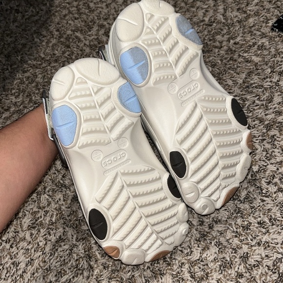 Crocs - Picture 4 of 5